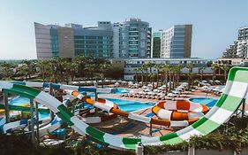 Sherwood Breezes Resort